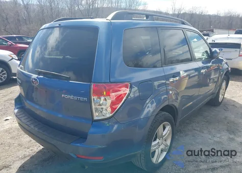 2010 Subaru Forester 2.5X Limited z USA, uszkodzony, nr VIN JF2SH6DC1AH724874